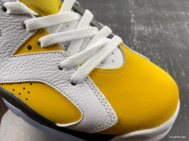 6 Ochre Jordan CT8529-170 Air Yellow 0726
